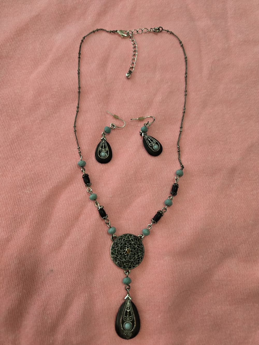 Vintage-Inspired Black and Teal Pendant Necklace & Earring Set